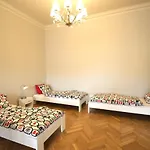 Happy Estate Apartments - Rynek